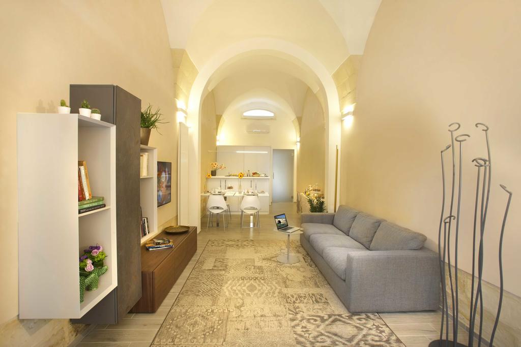 Bedinle' Villa Lecce Exterior photo